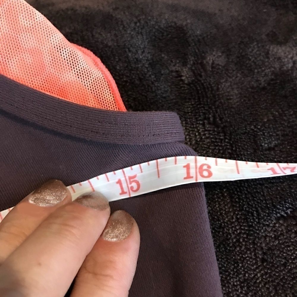 LULU LEMON Cami Tank Top With Built In Bra - Picture 9 of 9